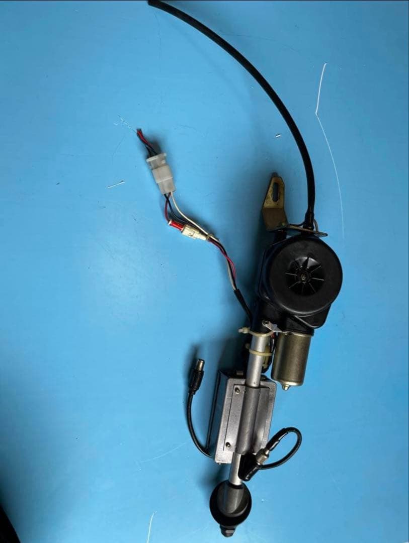 メルセデスベンツ W201 190E ラジオアンテナ