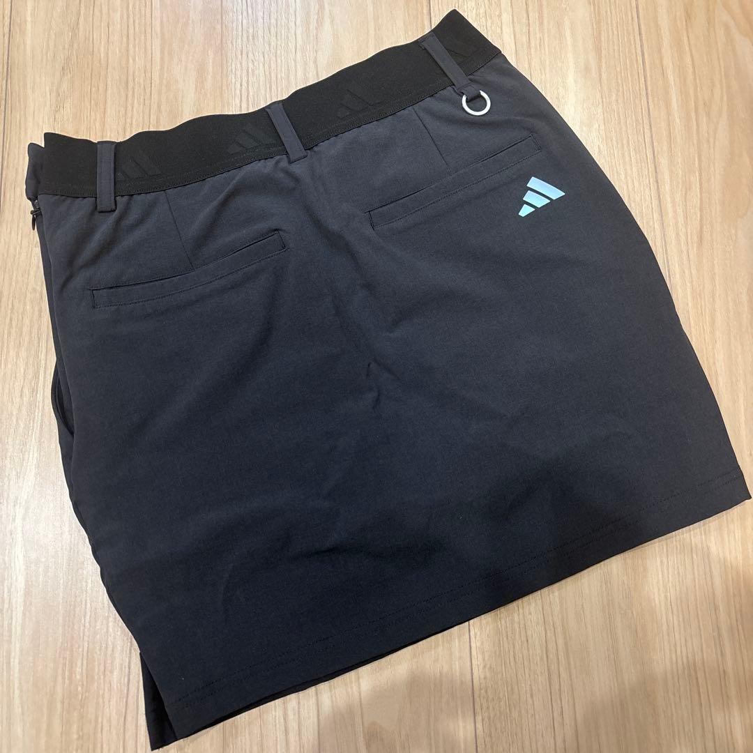 新品タグ付アディダスゴルフ タートルネックシャツ＆スカート セットアップ S