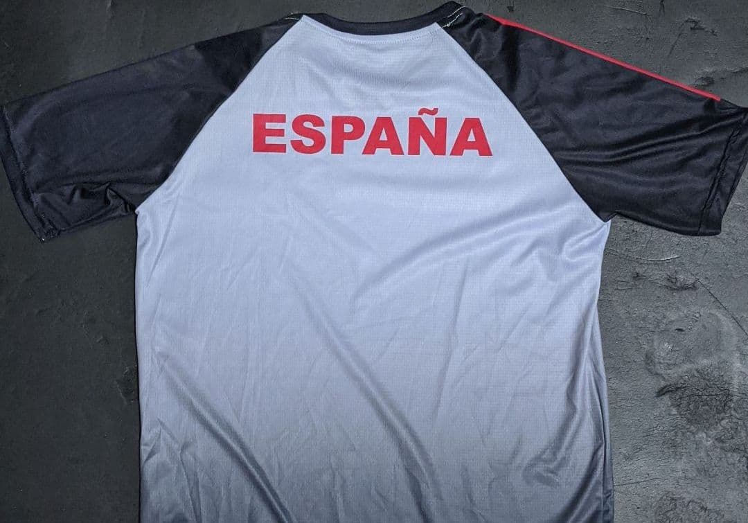 【レア】東京オリンピック　パラリンピック　スペイン代表　シャツ　Mサイズ