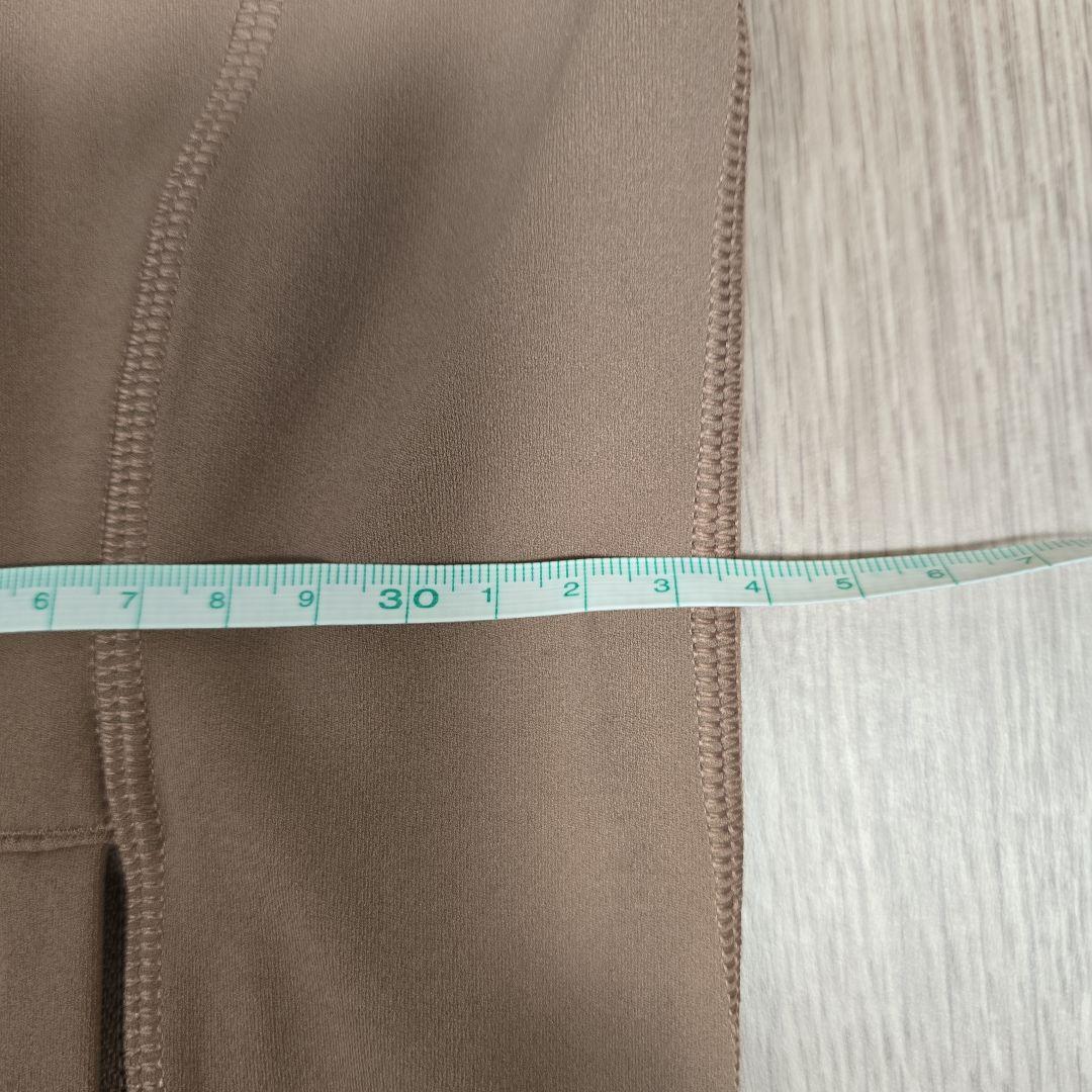 ルルレモン☆美品☆フード付きパーカー