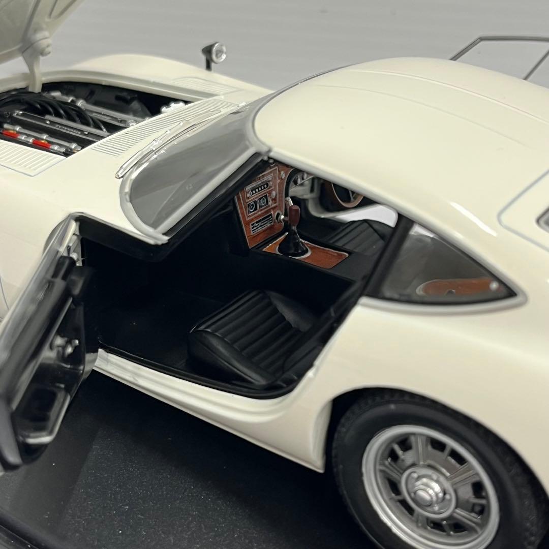 kntoy69-2601 アシェット　国産名車 トヨタ 2000GT 定期購読版