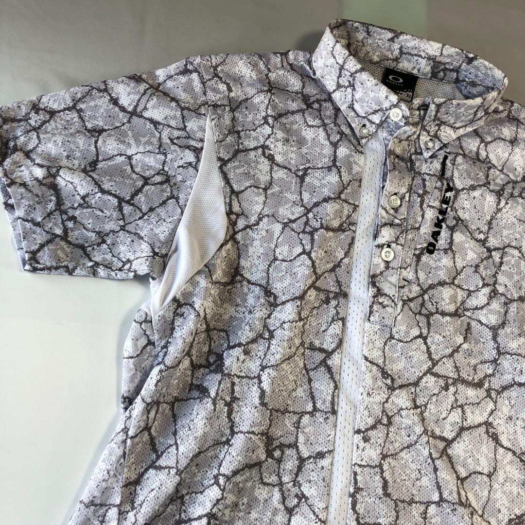 未使用級　オークリー　XL　半袖　ポロシャツ　クラックパターン　ボタンダウン