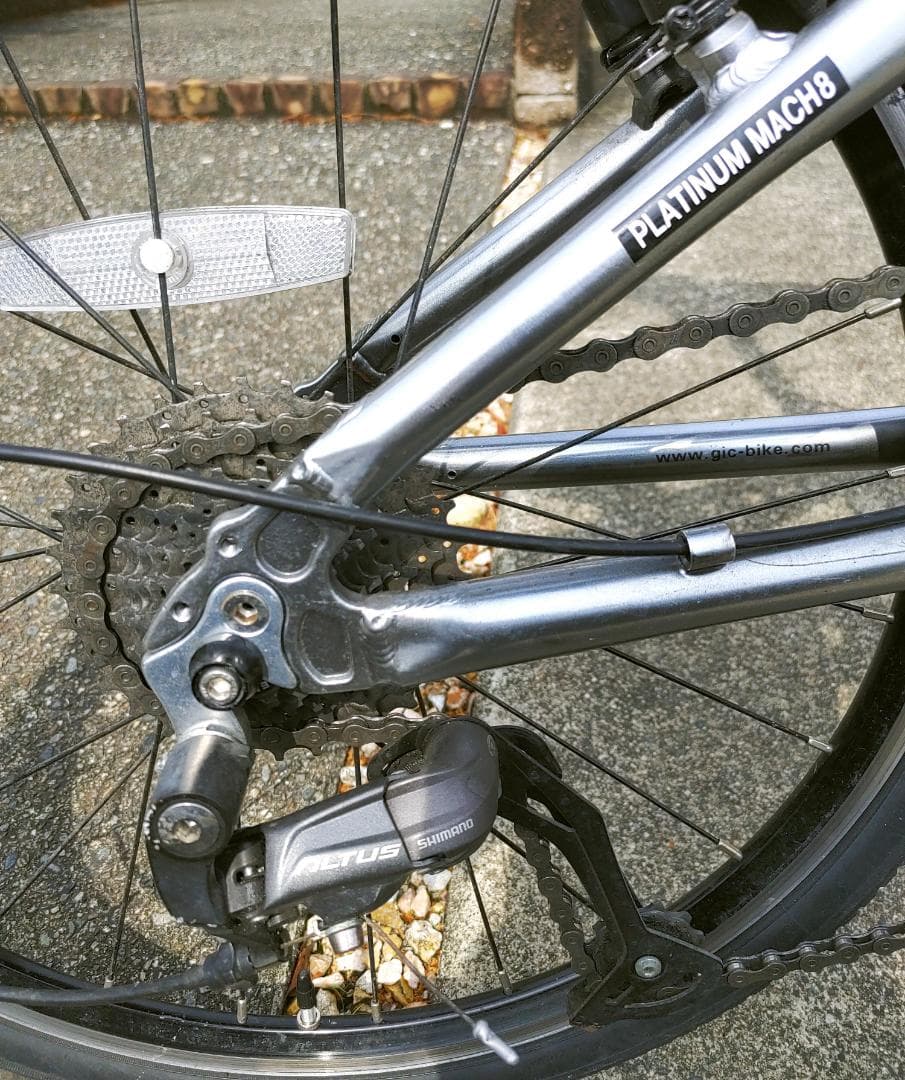 【サカナくん】RENAULT PLATINUM MACH8