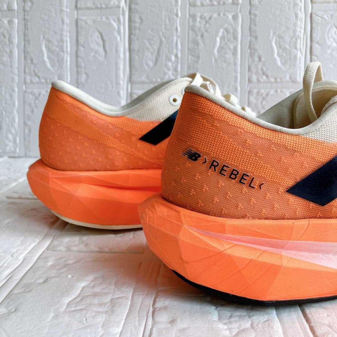 ニューバランス FuelCell v4 フューエルセル ブイフォー 26.5cm