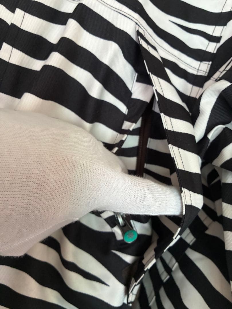 ICEPARDAL ゼブラ柄 スノーボードジャケット 美品 ベンチレーション有