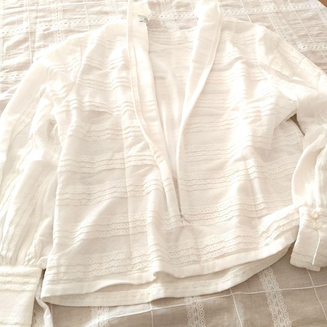 レリアン13＋(NEMIKA)オフホワイト レースハイネックブラウス