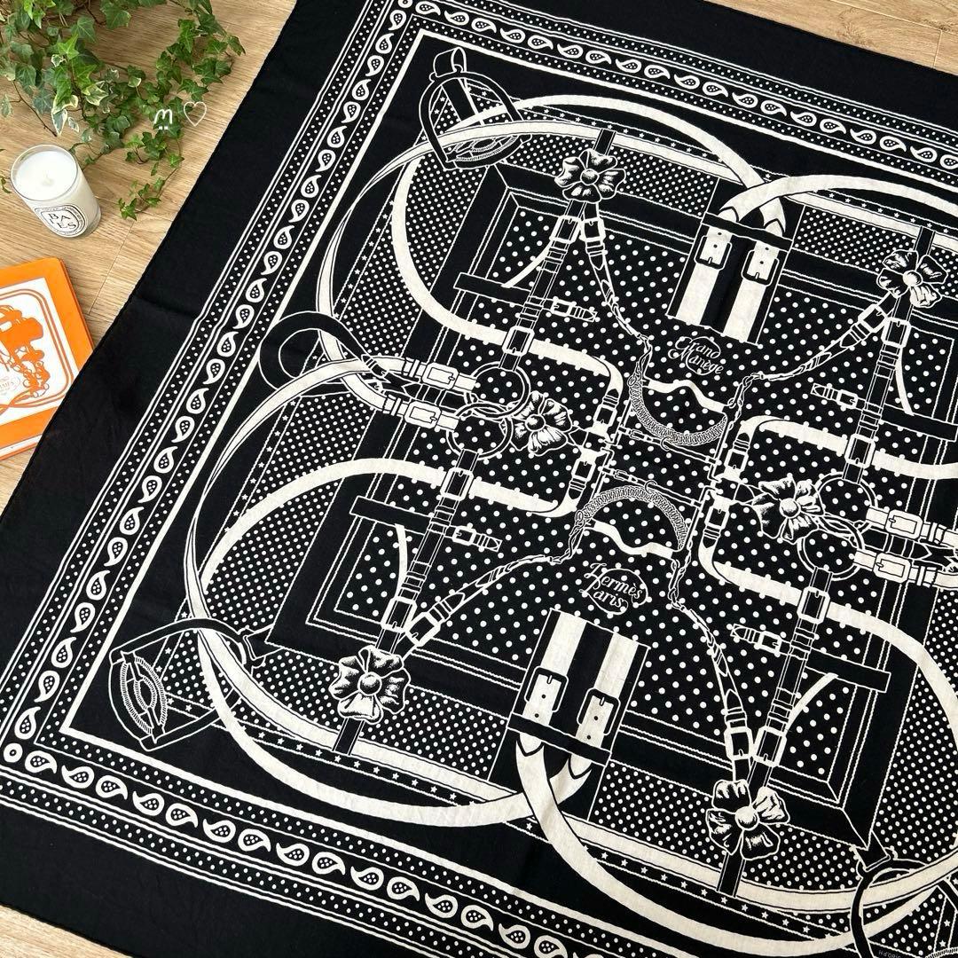 HERMESエルメス　カレ140ジェアン　グランマネージュバンダナ　黒白カシシル