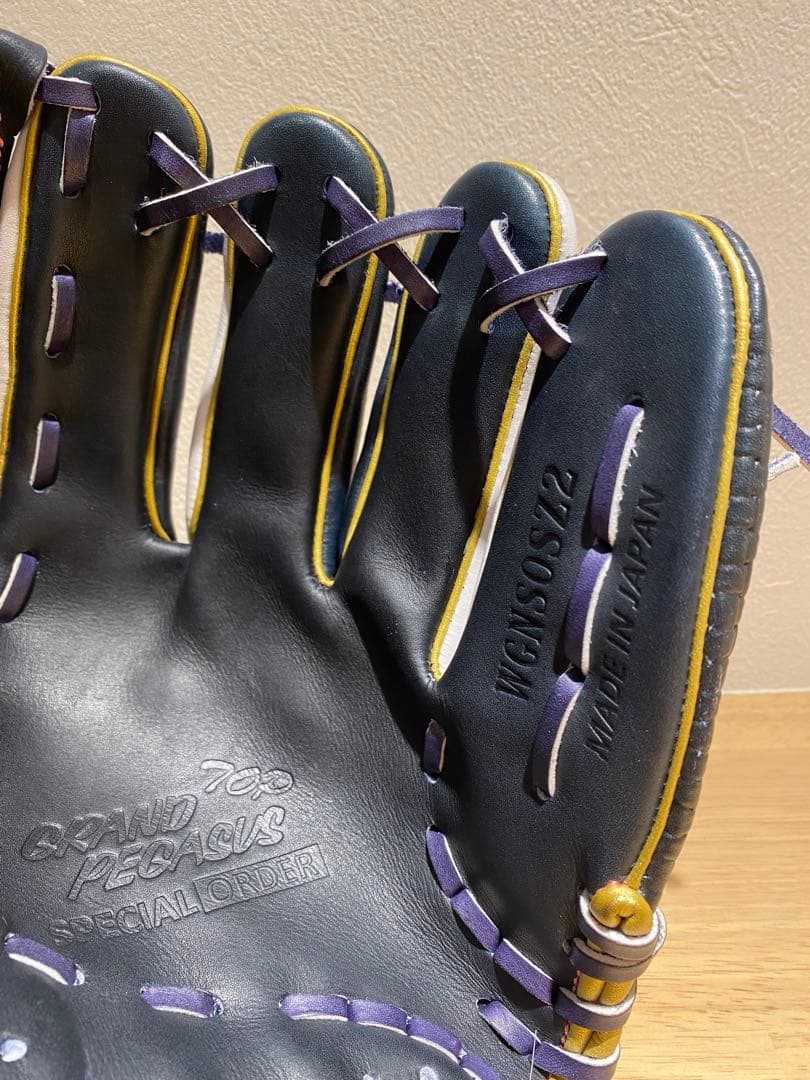 ワールドペガサス　軟式硬式兼用グローブ　美品