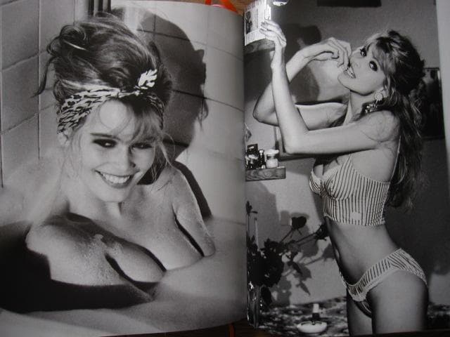 Claudia Schiffer　クラウディア・シファー　スーパーモデル