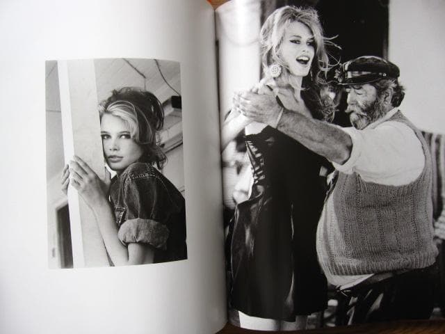 Claudia Schiffer　クラウディア・シファー　スーパーモデル