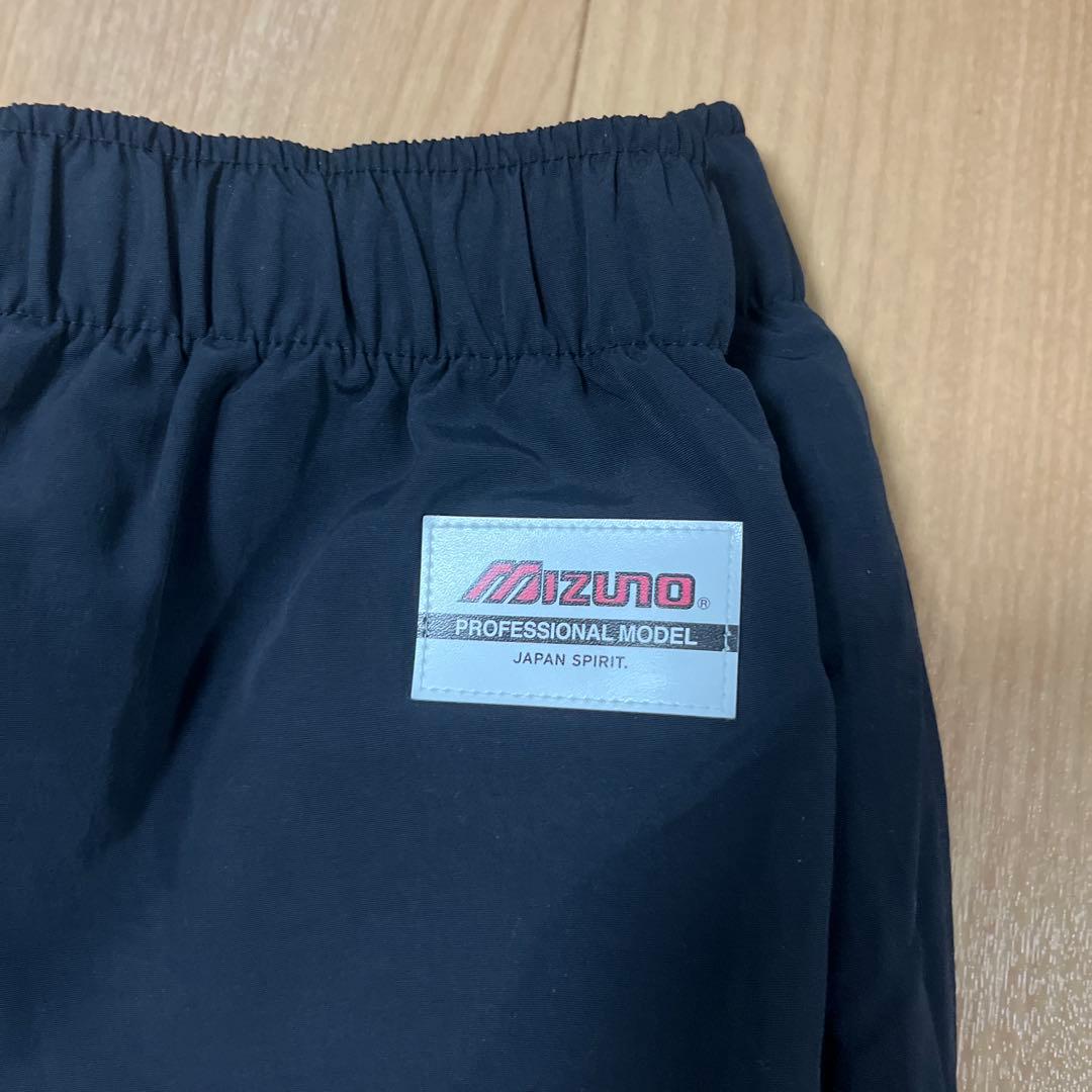 ミズノ　モレリア　ジャージ上下