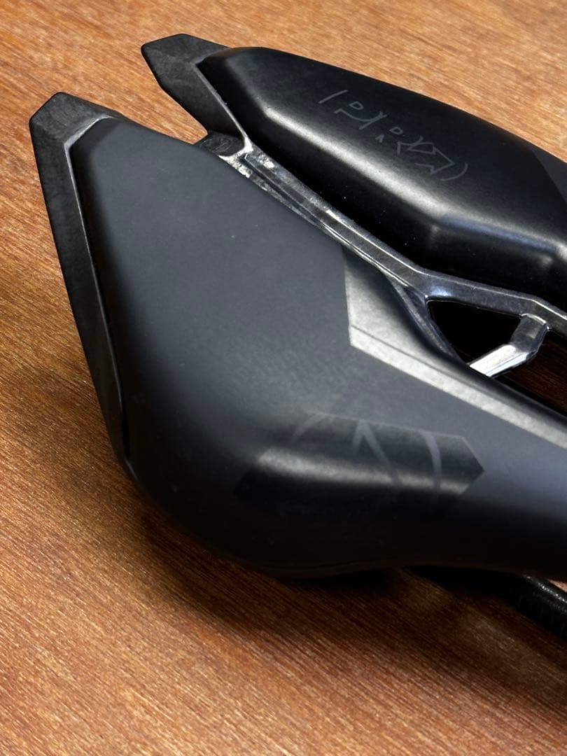 pro tsa1.1 シマノプロ サドル カーボン