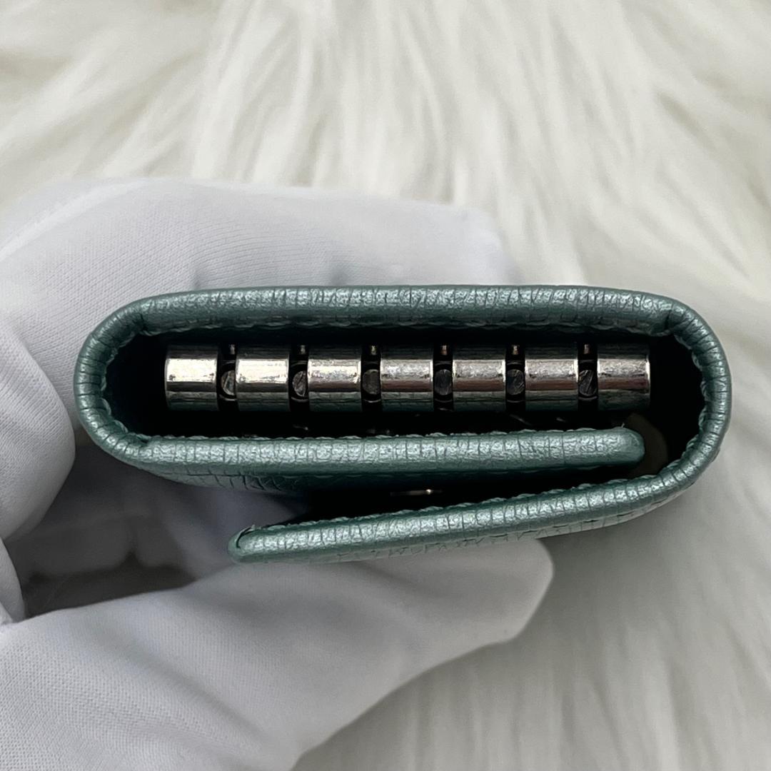 未使用級✨GUCCI レザーキーケース　希少色　インターロッキング　箱付き