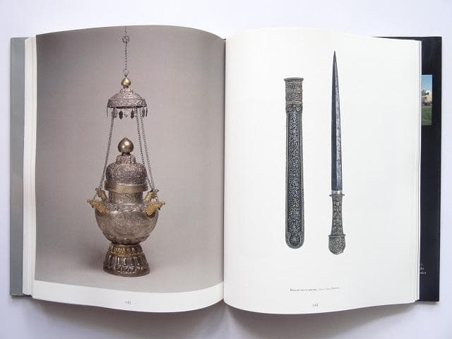 洋書◆サンフランシスコ アジア美術館写真集 本 展示品 工芸品 建築