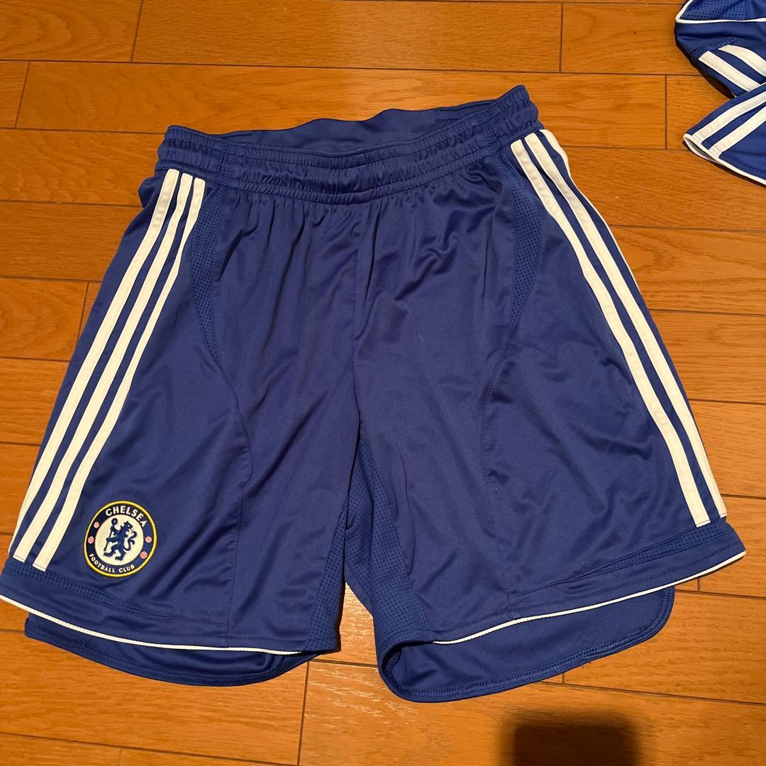 adidas Chelsea サッカーウェア　サイズL新品ソックス25〜27cm
