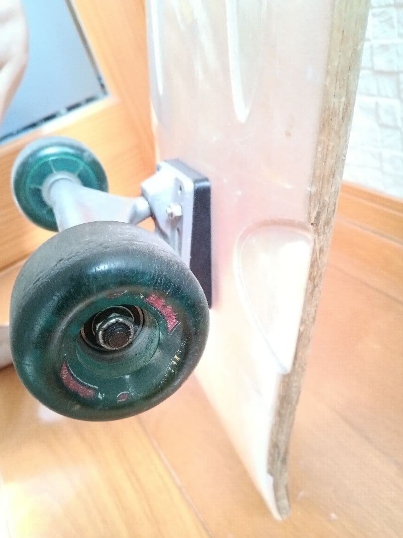 リブテック　LIBTECH ロング スケートボード LIB Thumbs Up