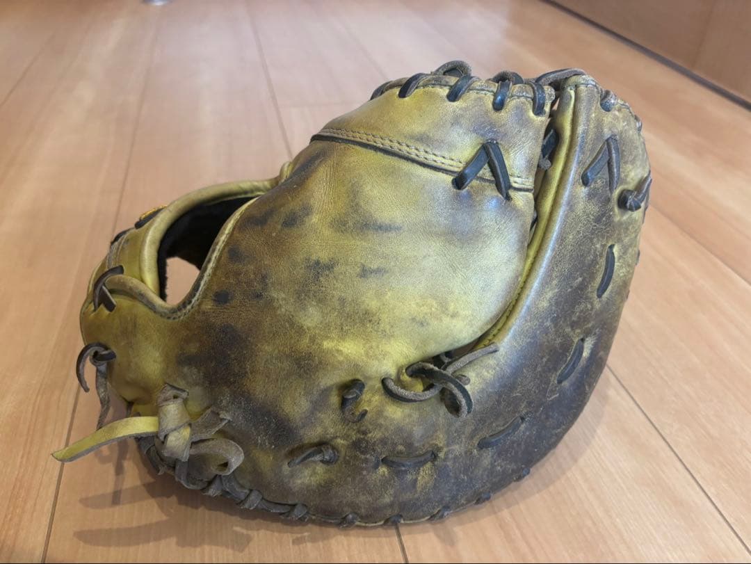 Mizuno イエロー レザーグローブ　硬式　ファーストミット