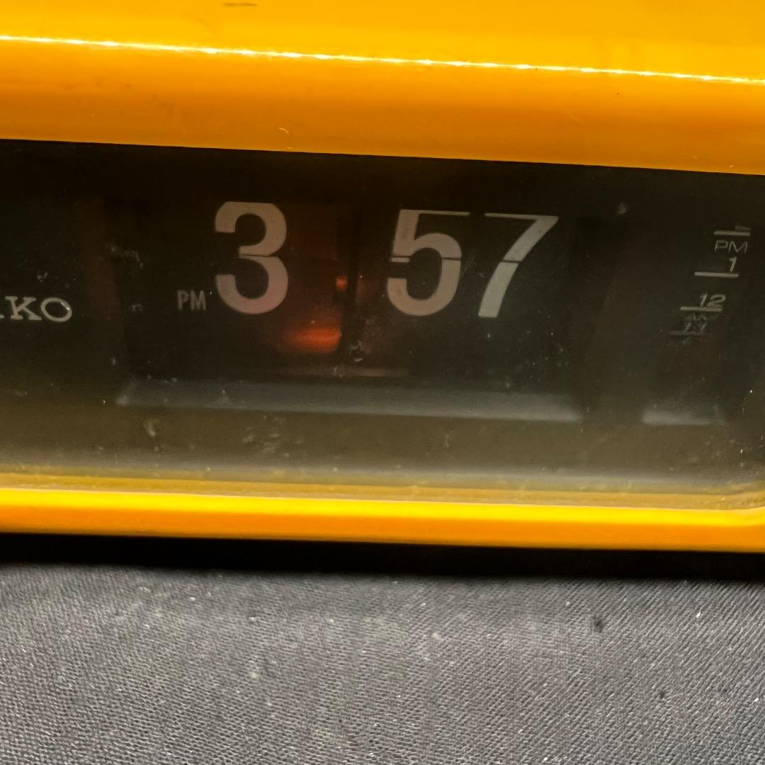 〇Nb左1064 昭和レトロ セイコー パタパタ時計 DP617 イエロー