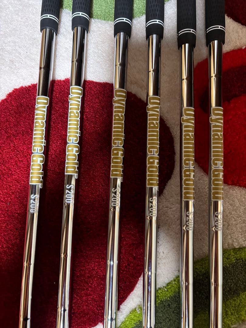 ZXi7 アイアンセット 6本（#5〜PW）Dynamic Gold S200