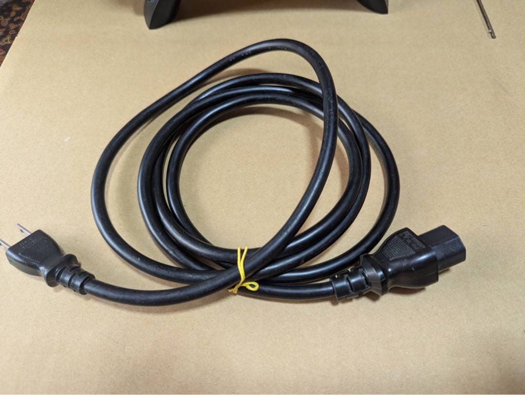 受信機 Yaesu FRG-7700