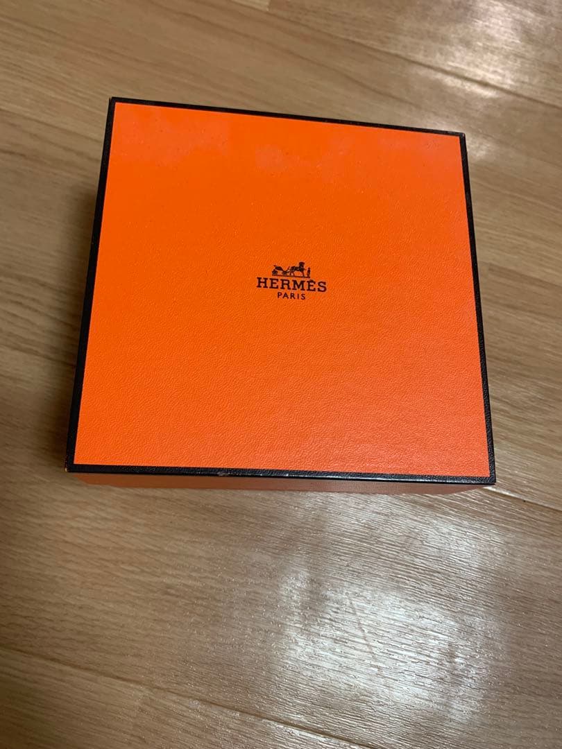 エルメス　時計ケース　空箱　レザー　木製枠