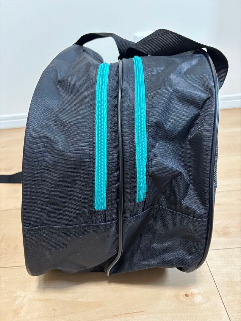 【美品】YONEX ラケットバッグ ブラック　ピーコックグリーン　部活