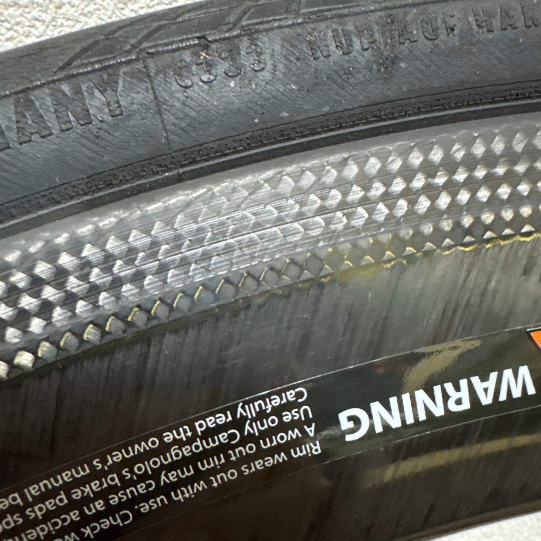 カンパニョーロBORA WTO60　ダークラベル