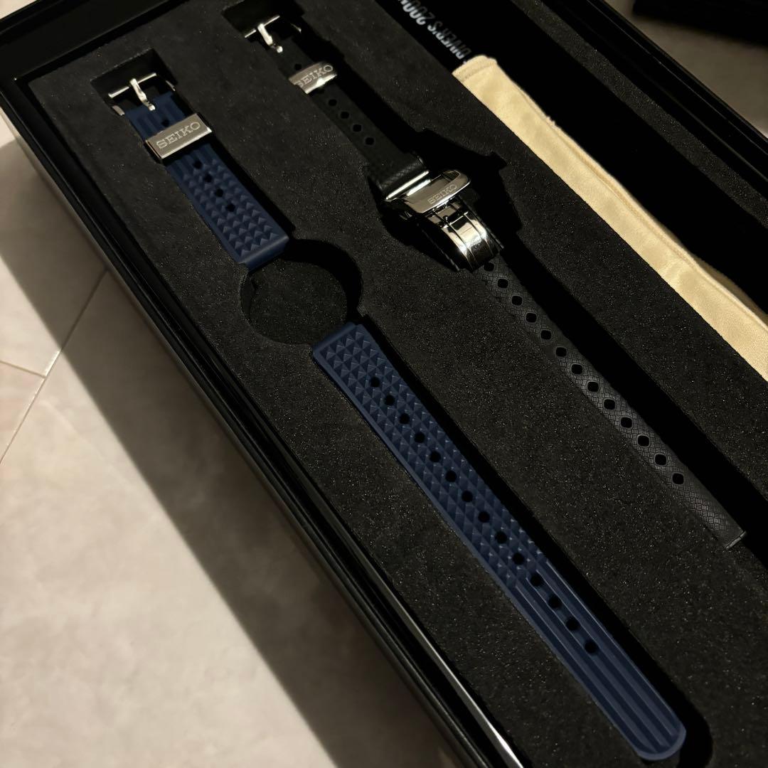 セイコーラバーベルト ネイビー　SEIKO ラグ幅19ミリ