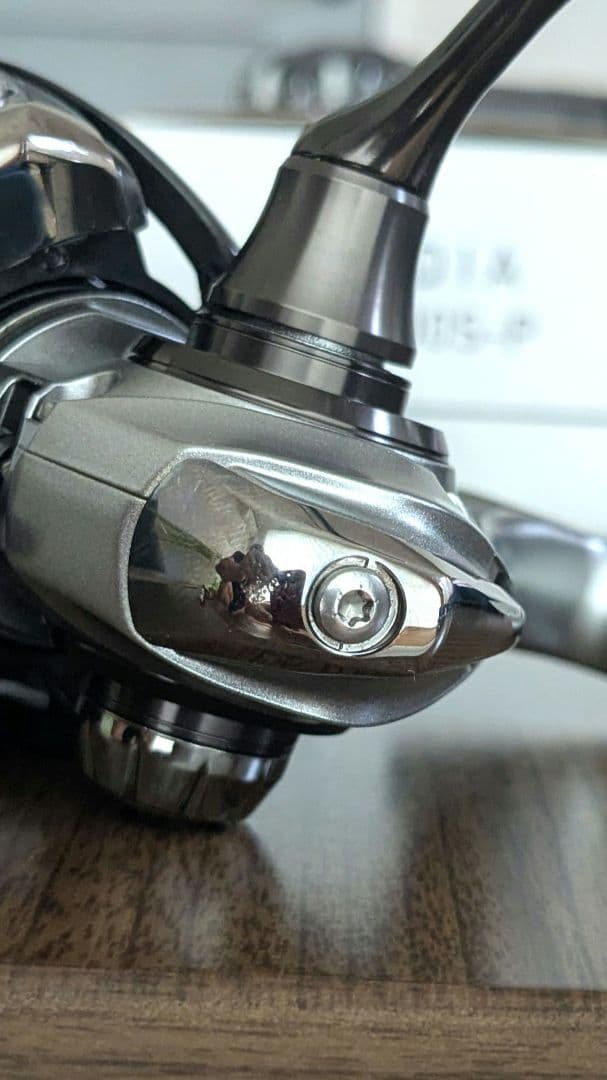 ダイワ　18カルディア　LT 1000S−P　ゴメクサスハンドルノブ付き