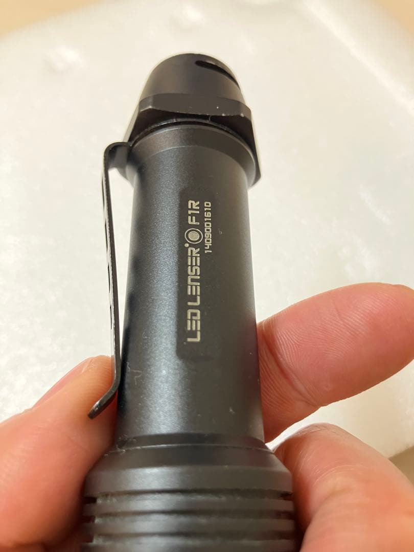 LED LENSER F1R 1000ルーメン