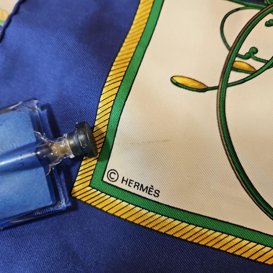 HERMÈS カレ90 馬車デザイン スカーフ 90cm