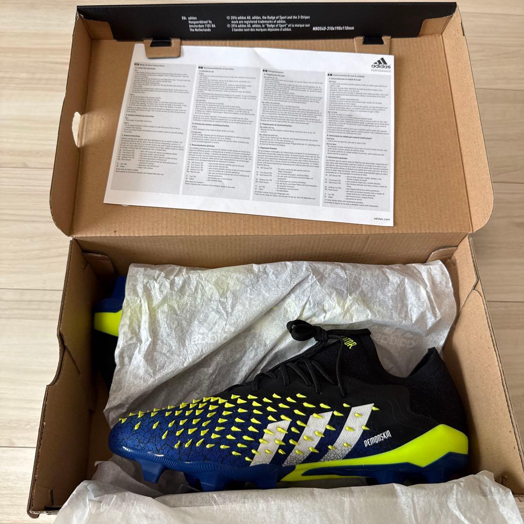 新品 アディダス プレデター HG AG スパイク 黒 青 黄 26.5cm