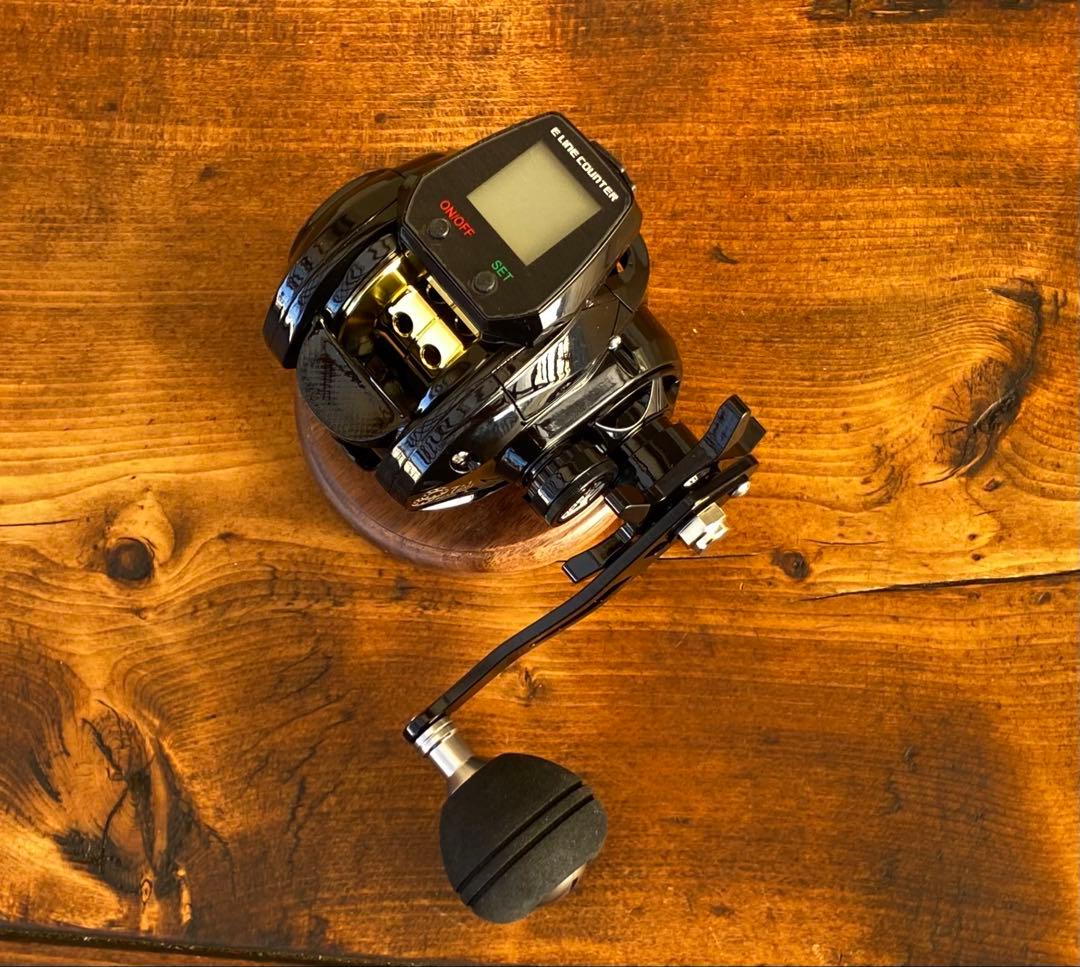 デジタルカウンター付きベイトリール　タイラバ　船釣り　右巻き　ジギング　タチウオ