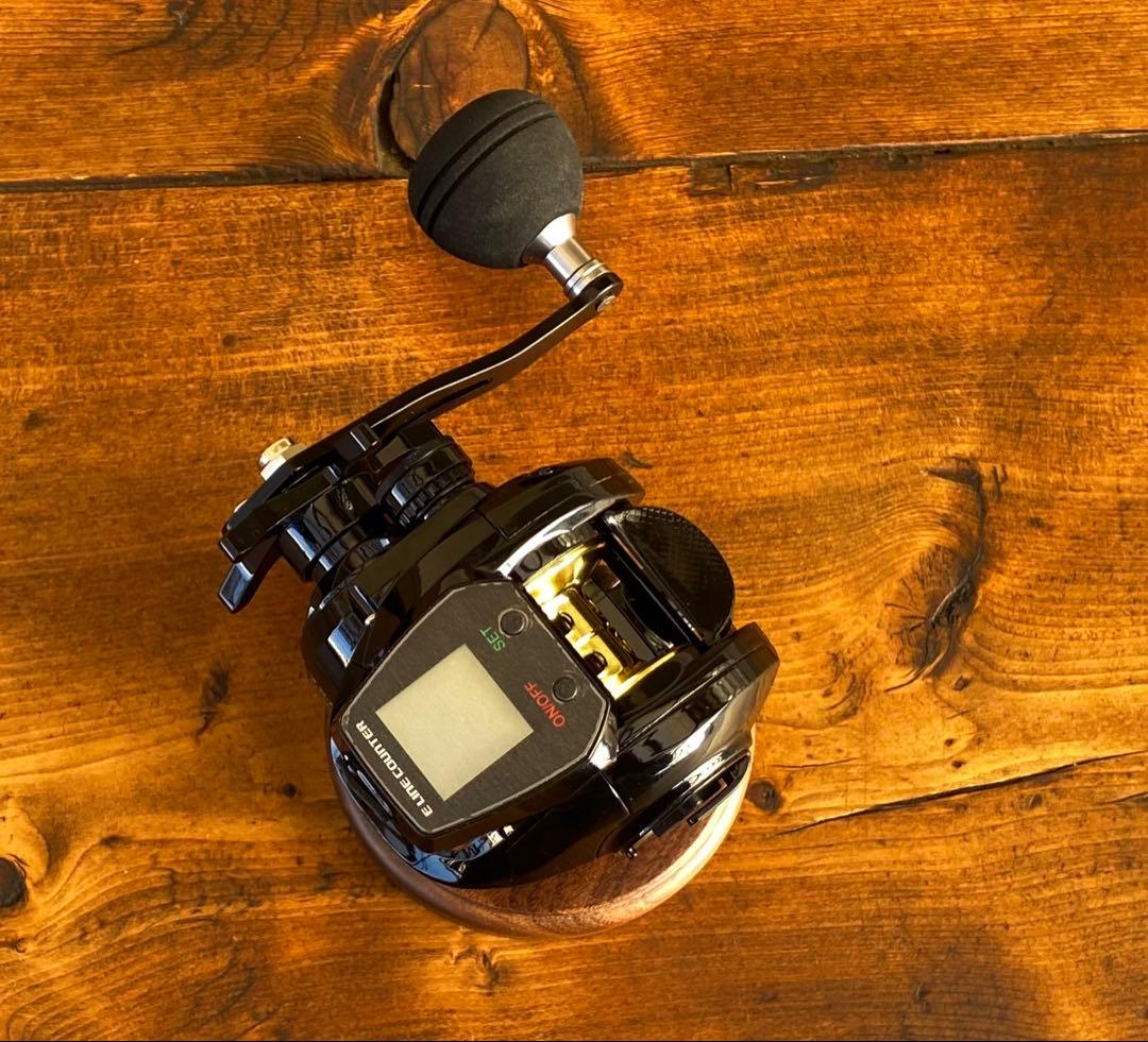 デジタルカウンター付きベイトリール　タイラバ　船釣り　右巻き　ジギング　タチウオ