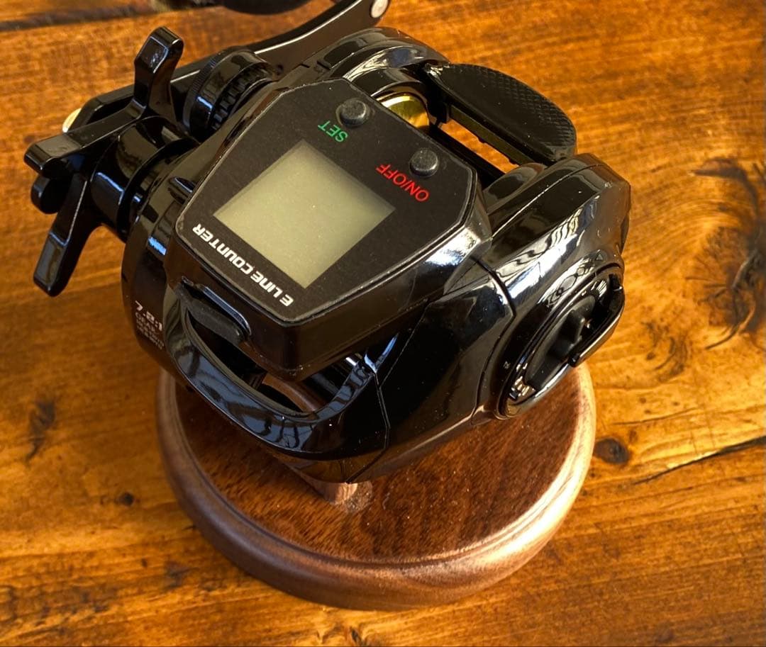 デジタルカウンター付きベイトリール　タイラバ　船釣り　右巻き　ジギング　タチウオ