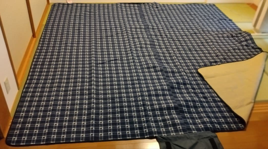 ロゴス（LOGOS）「起毛テントマットレス 270」