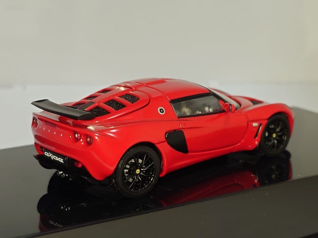 オートアート 1/43 ロータス エキシージ レッド ミニカー
