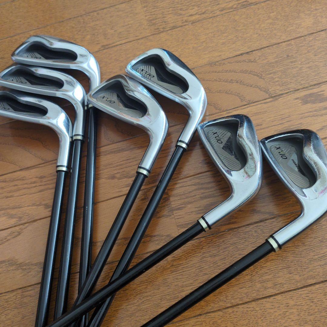 ゼクシオ XXIO FORGDアイアンセット 4-9P 7本 カーボンシャフト
