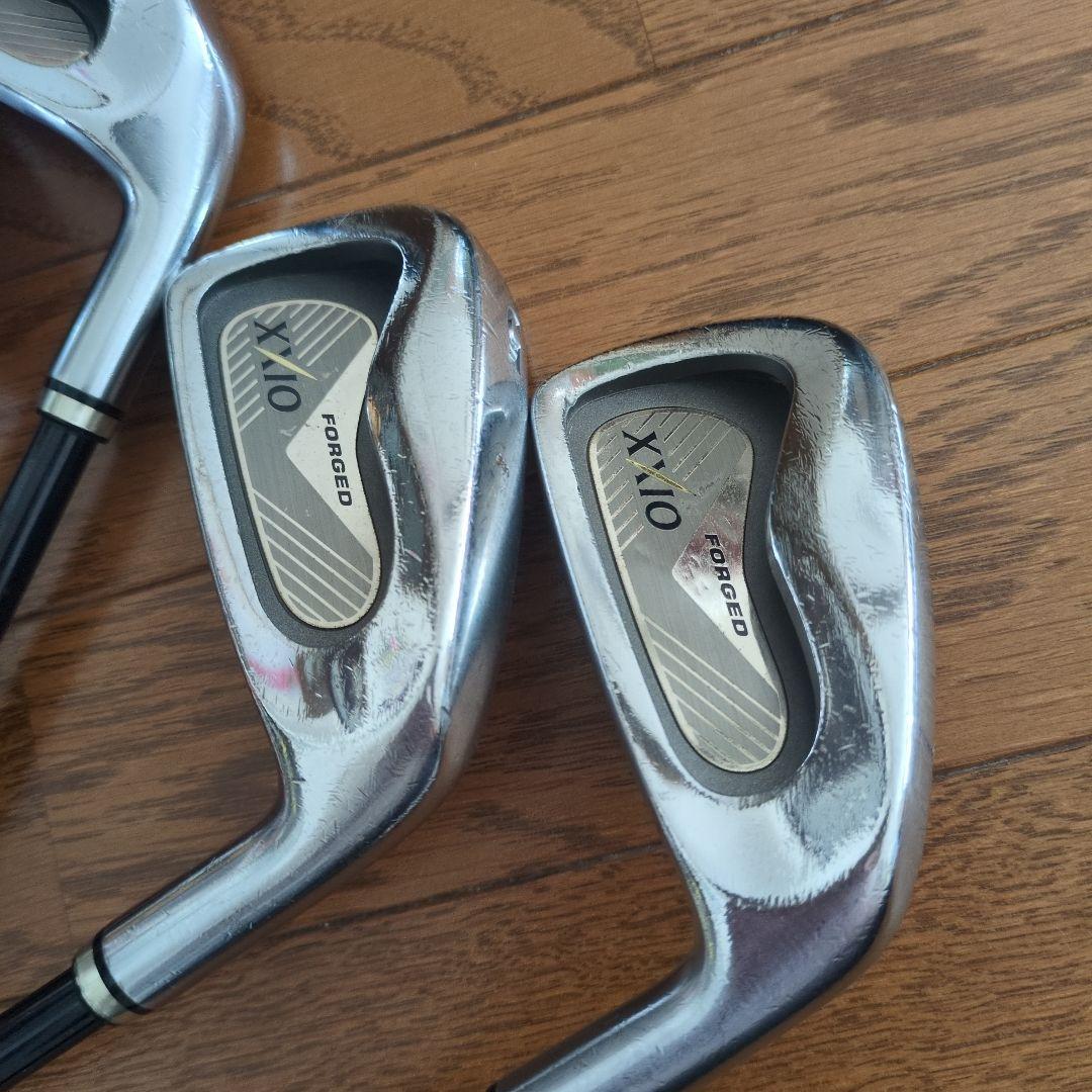 ゼクシオ XXIO FORGDアイアンセット 4-9P 7本 カーボンシャフト