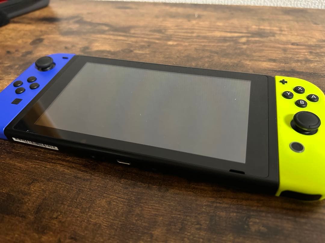 Nintendo Switch 本体 スヌーピーのケース付