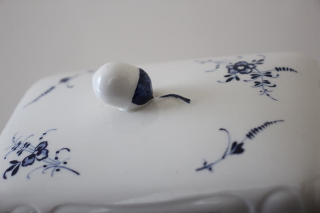 未使用・箱入　ビレロイ&ボッホ　オールドルクセンブルク　バターケース　バター皿