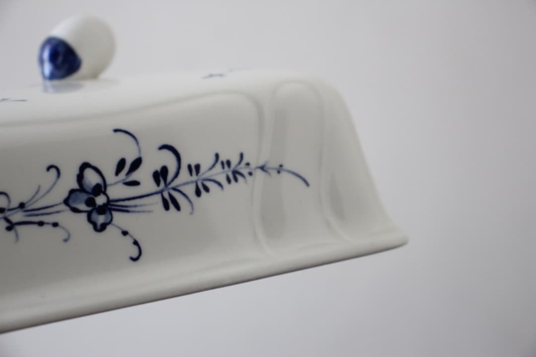 未使用・箱入　ビレロイ&ボッホ　オールドルクセンブルク　バターケース　バター皿