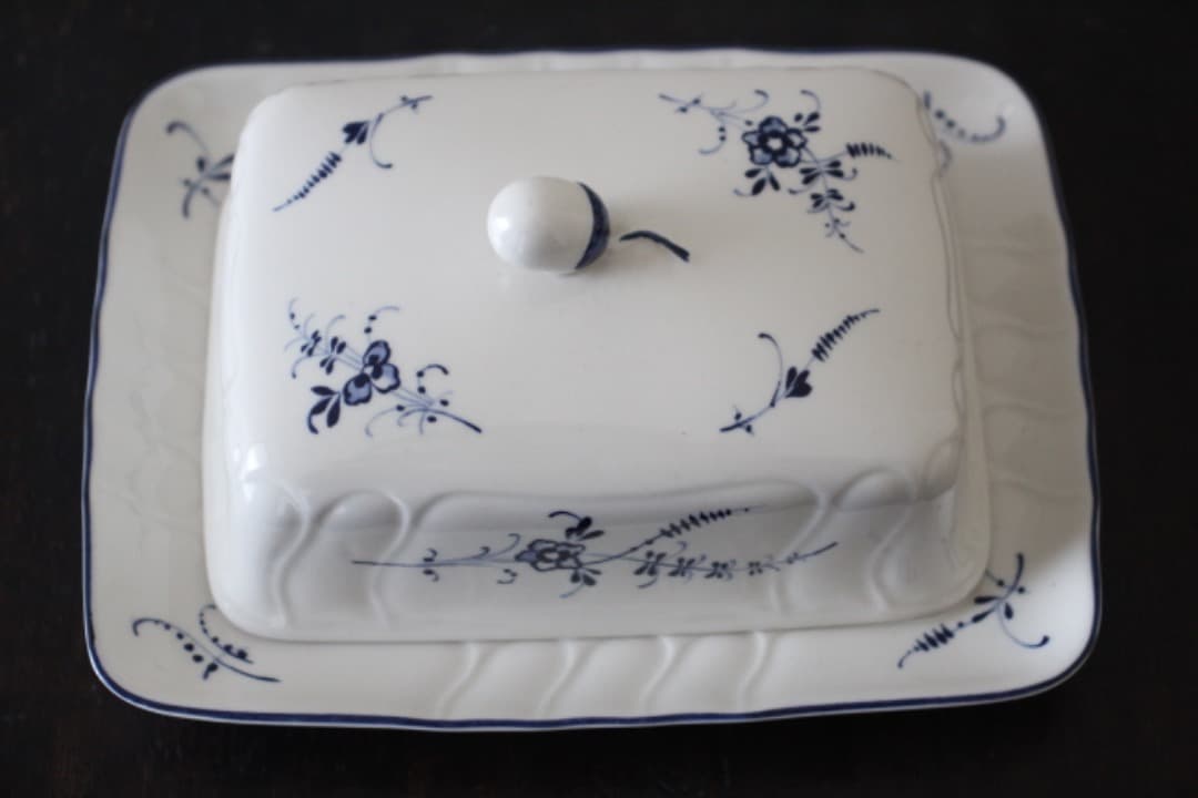 未使用・箱入　ビレロイ&ボッホ　オールドルクセンブルク　バターケース　バター皿