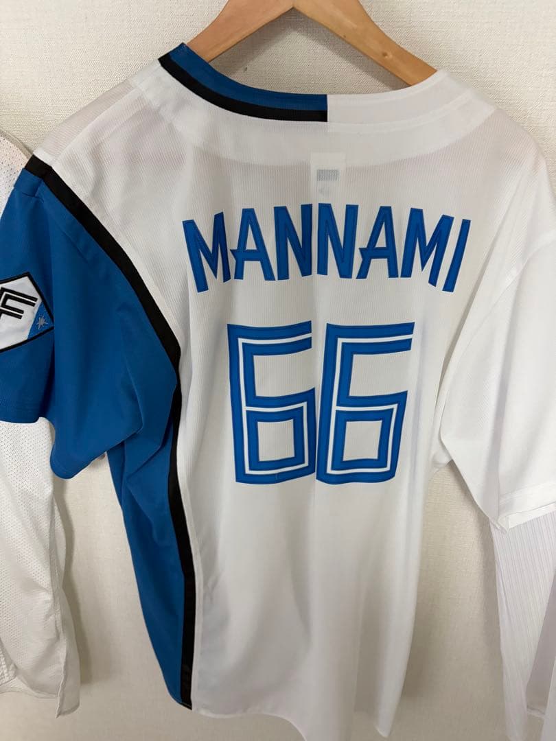北海道日本ハムファイターズ ユニフォーム Lサイズ MANAMI 66番値下げ！