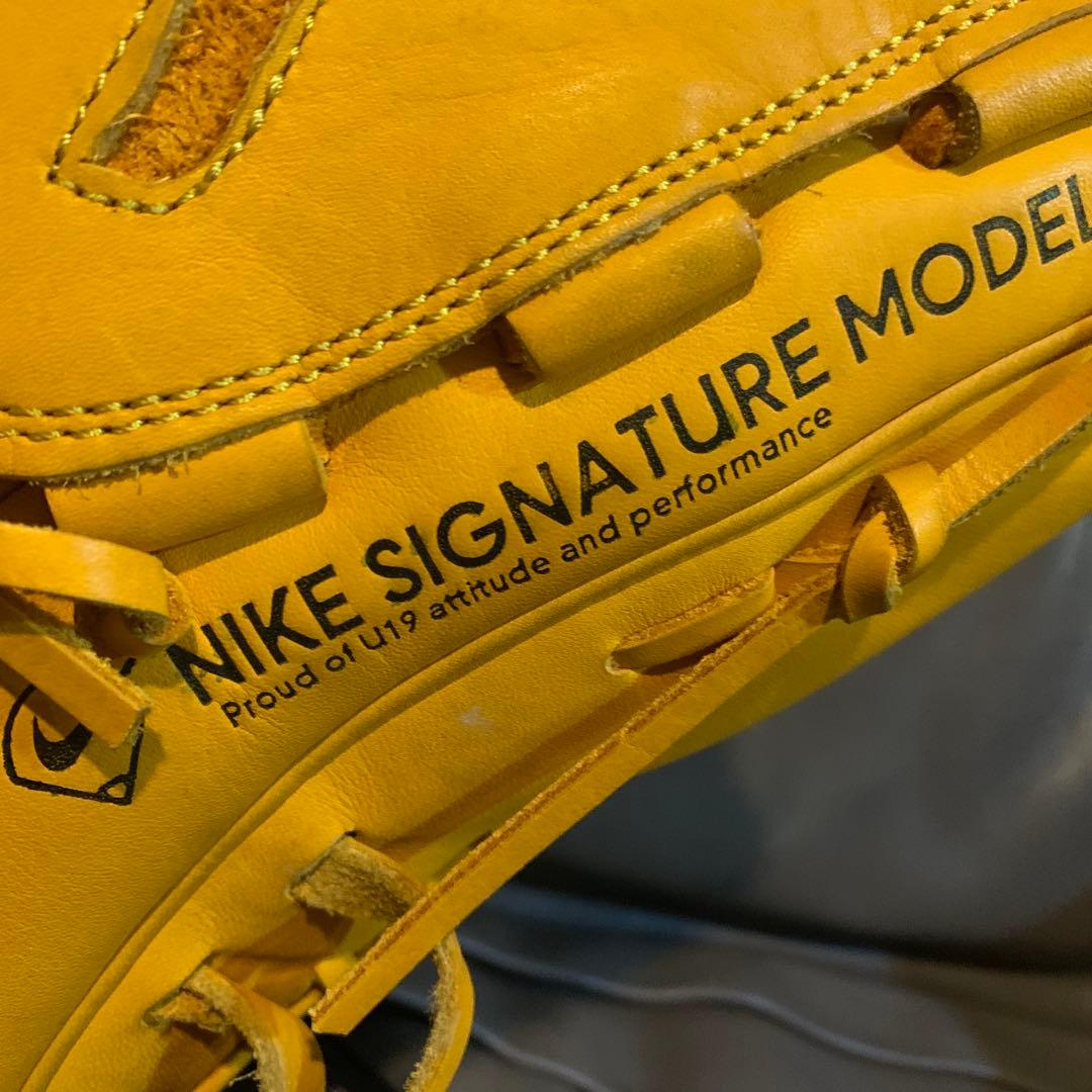 NIKE 上原浩治シグネイチャーモデル U19