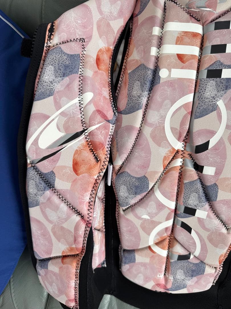 O'Neill ライフジャケット　レディース　Mサイズ