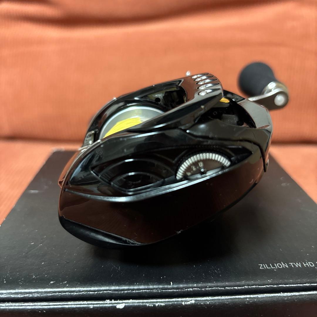 18ジリオン TW HD 1520 SHL