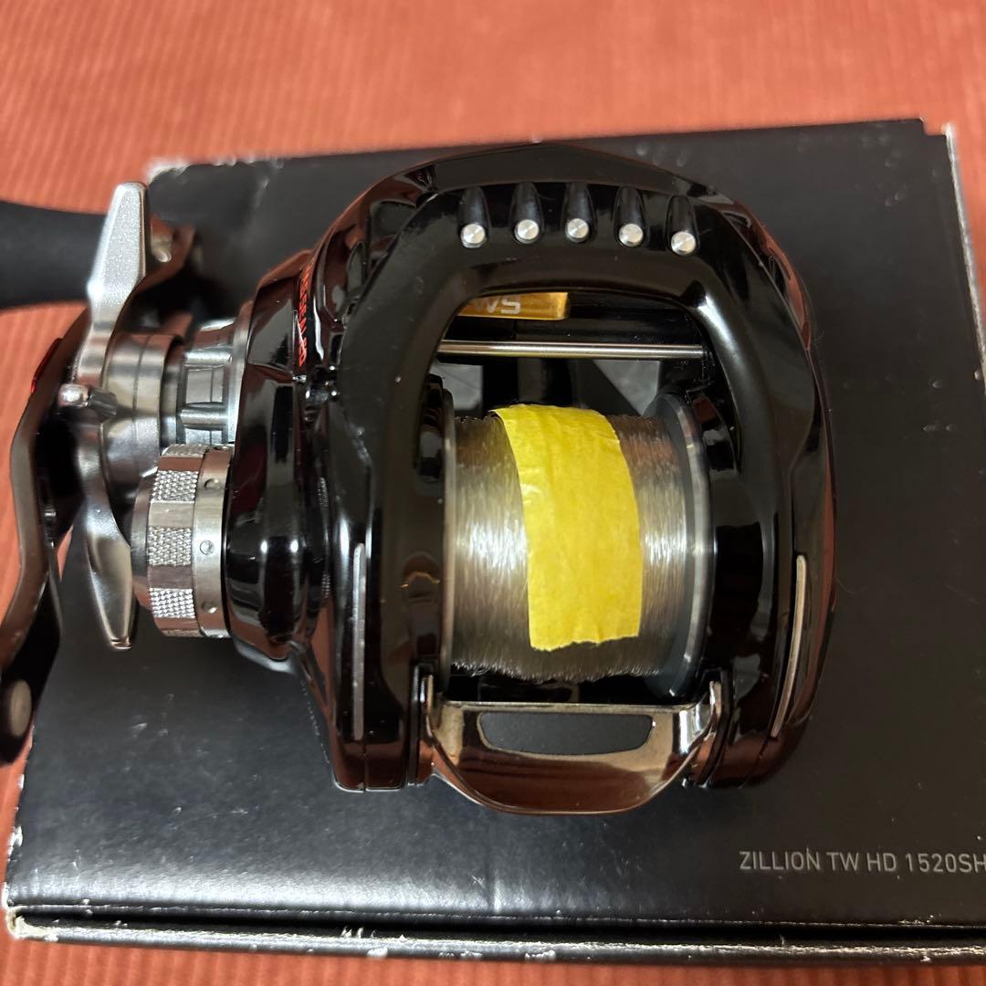 18ジリオン TW HD 1520 SHL