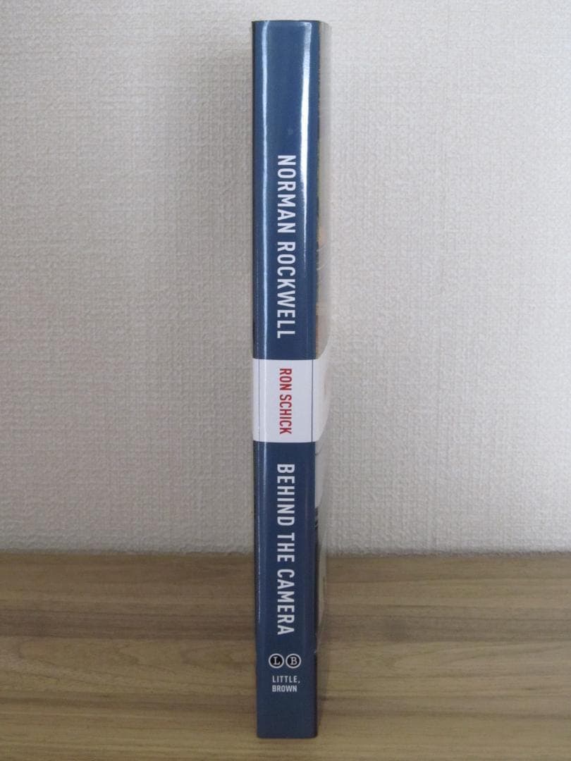 英語★ ノーマン・ロックウェル カメラの後ろで アート作品集 新品