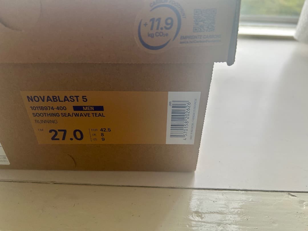 アシックス ノヴァブラスト5 27.0cm